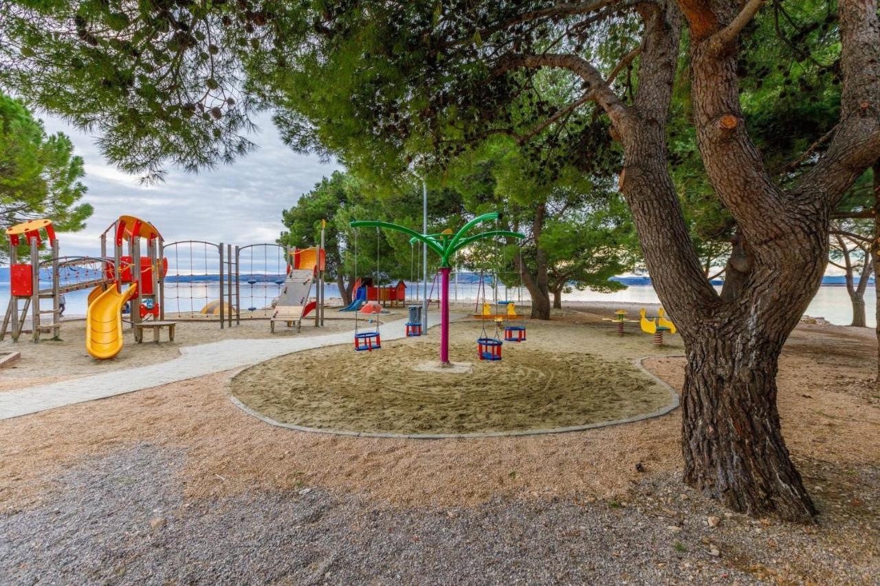 Crikvenica Right On The Beach Exteriör bild