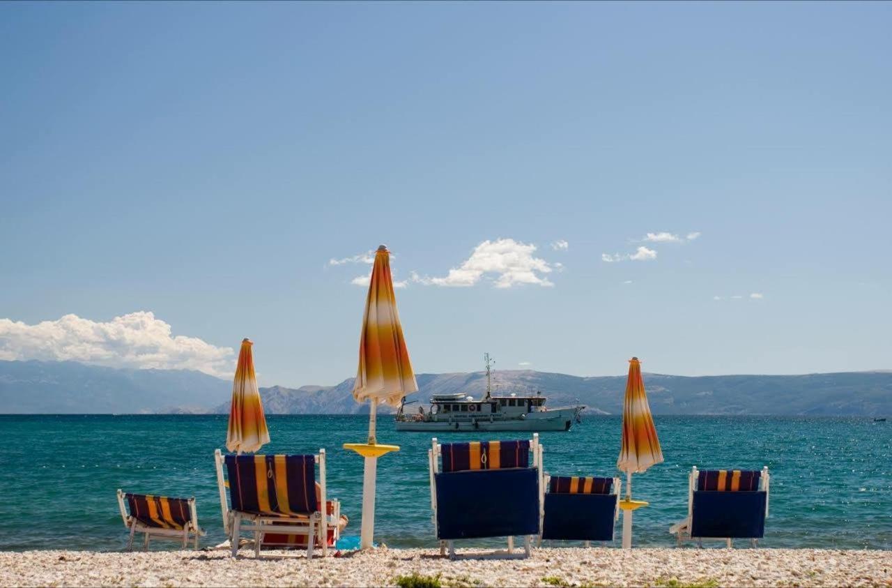 Crikvenica Right On The Beach Exteriör bild