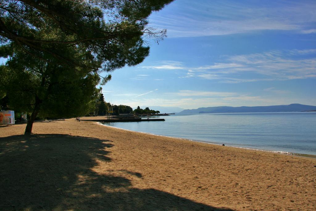 Crikvenica Right On The Beach Exteriör bild
